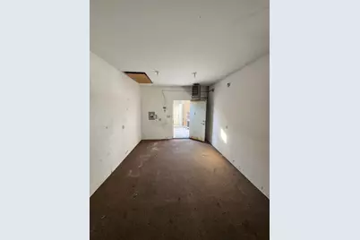 8137 N Milwaukee Avenue, Niles, IL 60714 - Photo 13