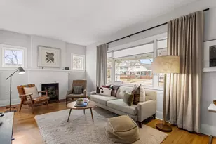 722 S Prairie St, Champaign, IL 61820 - Photo 11