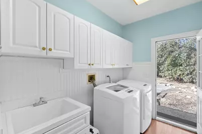 130 Carriage Trail, Barrington, IL 60010 - Photo 15