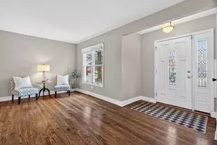 10511 S Hamlin Ave, Chicago, IL 60655 - Photo 5