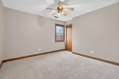 10511 S Hamlin Avenue, Chicago, IL 60655 - Photo 35