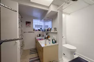 3701 N Racine Ave, Chicago, IL 60613 - Photo 11