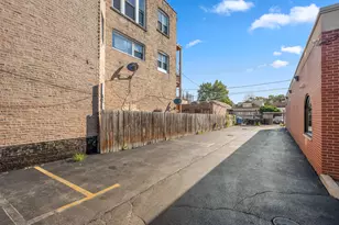 [Address not provided], Chicago, IL 60629 - Photo 5