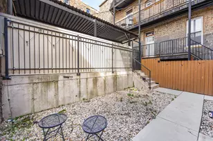 1822 S Throop St, Chicago, IL 60608 - Photo 19