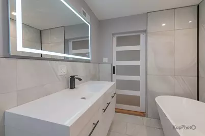 300 E 107th Street, Chicago, IL 60628 - Photo 21