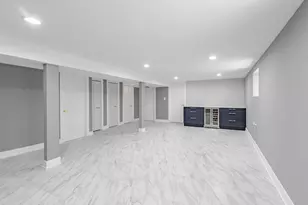 3053 W 77th St, Chicago, IL 60652 - Photo 15