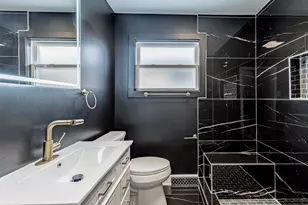 3053 W 77th St, Chicago, IL 60652 - Photo 9