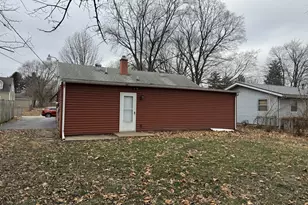 1404 N Hickory St, Champaign, IL 61820 - Photo 13