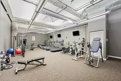 3963 W Belmont Avenue #202, Chicago, IL 60618 - Photo 17