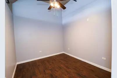 3963 W Belmont Avenue #202, Chicago, IL 60618 - Photo 13