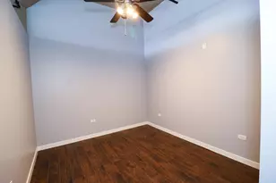 3963 W Belmont Ave, Chicago, IL 60618 - Photo 13