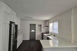 [Address not provided], Chicago, IL 60628 - Photo 7