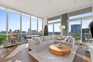 910 W Huron St, Chicago, IL 60642 - Photo 5