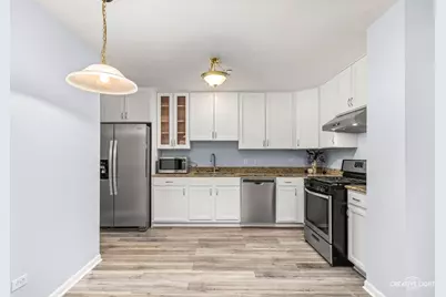 [Address not provided], Lombard, IL 60148 - Photo 7