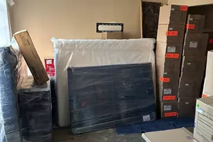 2942 N Gresham Ave, Chicago, IL 60618 - Photo 5