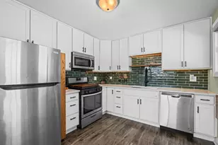 408 W Thomas St, Arlington Heights, IL 60004 - Photo 3