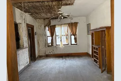 11219 S Vernon Avenue, Chicago, IL 60628 - Photo 3