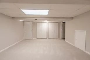 330 Hampton Ct, Bloomingdale, IL 60108 - Photo 9