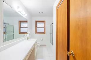 625 Bradley Dr, Bloomington, IL 61701 - Photo 17