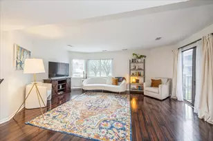 6425 Clarendon Hills Rd, Willowbrook, IL 60527 - Photo 3