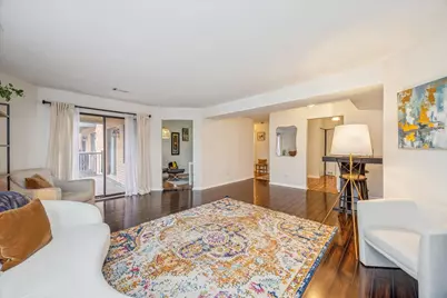 6425 Clarendon Hills Road #211, Willowbrook, IL 60527 - Photo 11