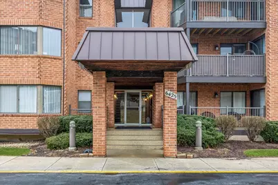 6425 Clarendon Hills Road #211, Willowbrook, IL 60527 - Photo 1