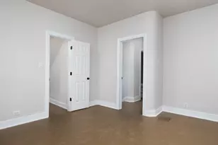 7959 S Saginaw Ave, Chicago, IL 60617 - Photo 15