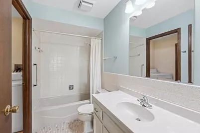 9500 N Washington Street #505, Niles, IL 60714 - Photo 11