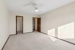 9500 N Washington St, Niles, IL 60714 - Photo 15