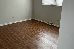 831 E South Broadway Ave, Lombard, IL 60148 - Photo 7