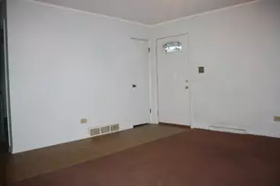 831 E South Broadway Ave, Lombard, IL 60148 - Photo 3