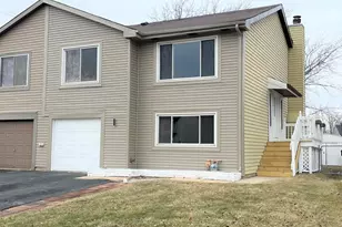 1842 Nautilus Ln, Hanover Park, IL 60133 - Photo 1