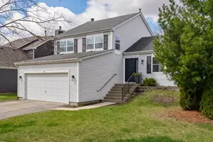 517 Savannah Ln, Bolingbrook, IL 60440 - Photo 1