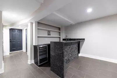 9068 S South Chicago Avenue, Chicago, IL 60617 - Photo 15