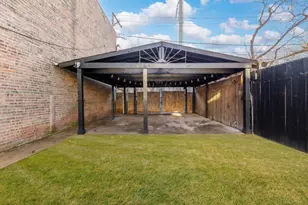 9068 S South Chicago Ave, Chicago, IL 60617 - Photo 19