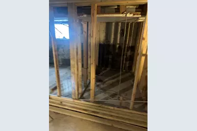 11809 S Indiana Avenue, Chicago, IL 60628 - Photo 19