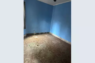 11809 S Indiana Avenue, Chicago, IL 60628 - Photo 13