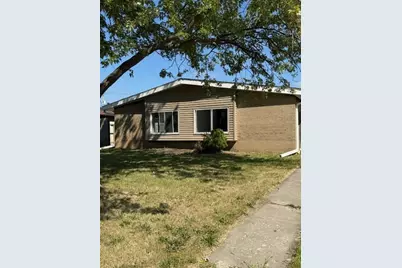 2421 Lewis Avenue #2421-A, Zion, IL 60099 - Photo 1