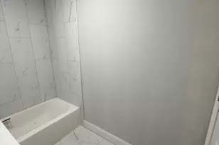 2421 Lewis Ave, Zion, IL 60099 - Photo 7