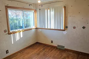 2310 N Winnebago St, Rockford, IL 61103 - Photo 11