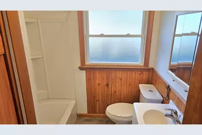 2310 N Winnebago Street, Rockford, IL 61103 - Photo 9