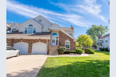 361 Willow Parkway #23-4, Buffalo Grove, IL 60089 - Photo 1