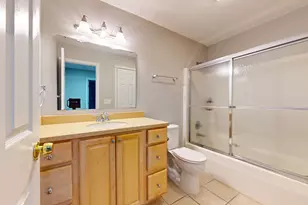 306 N Beringer Cir, Urbana, IL 61802 - Photo 15