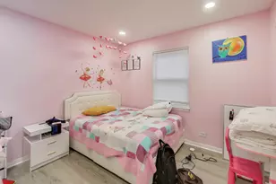 1437 E Michele Dr, Palatine, IL 60074 - Photo 11