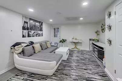 1437 E Michele Drive, Palatine, IL 60074 - Photo 7