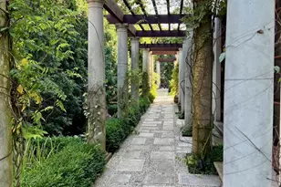 528 Roslyn Rd, Kenilworth, IL 60043 - Photo 11