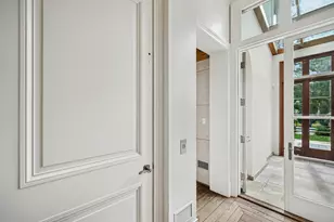 528 Roslyn Rd, Kenilworth, IL 60043 - Photo 29