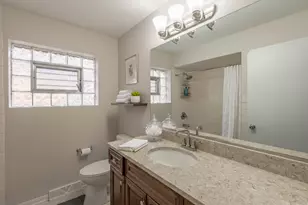 813 Westchester Blvd, Westchester, IL 60154 - Photo 9