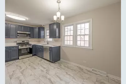 813 Westchester Boulevard, Westchester, IL 60154 - Photo 3