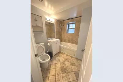 3039 W Belle Plaine Avenue #GU2, Chicago, IL 60618 - Photo 7